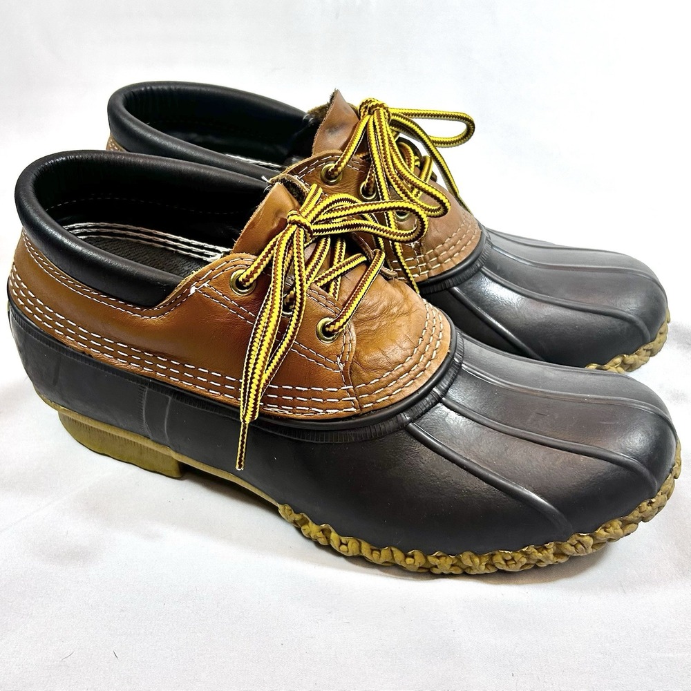 LL Bean 3 Eye Low Duck Boots Gumshoe Size 10 M Brown.  Excellent Condition